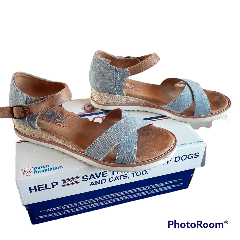 BOBA FROM SKECHERS MEMORY FOAM SIZE 6.5 US